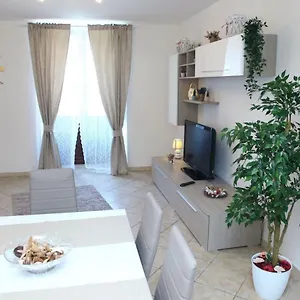 Garibaldi Suites & Aeroporto di Catania Fontana Rossa